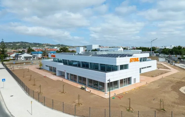 Projeto de Especialidades para o Centro de Ensaios, Edifício Administrativo e Auditório, Simoldes. - Certigy